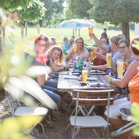 ホテル Brauereigasthof Adler 3*